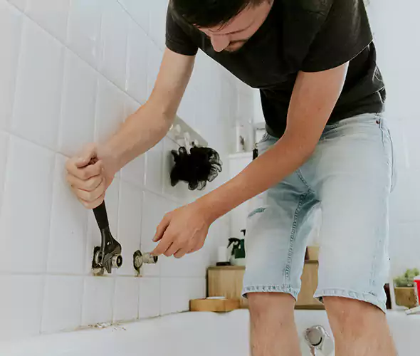 Affordable Bathtub Faucet Replacement in Lynnwood: Choose Experienced Local Technicians
