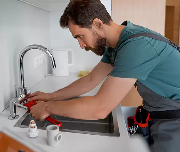 Professional Faucet Replacement Specialist in Lynnwood, WA: Schedule Affordable Faucet Replacement Services with Us
