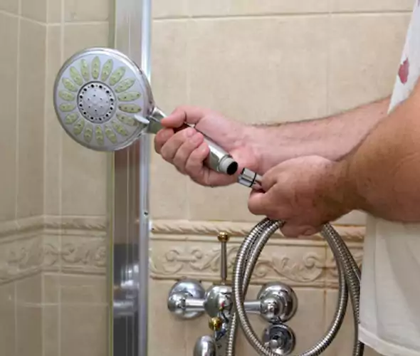 Professional Shower Repair Specialist in Lynnwood, WA: Schedule Affordable Shower Services with Us
