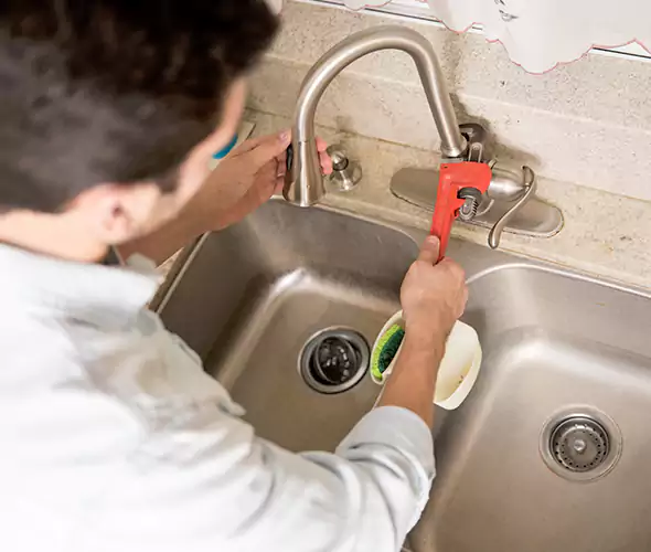Professional Sink Repair Specialist in Lynnwood, WA: Schedule Reliable Sink Fixing Services with Us
