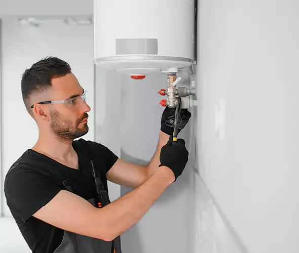Expert Plumber for Water Heater Expansion Tank Installation in Lynnwood, WA
