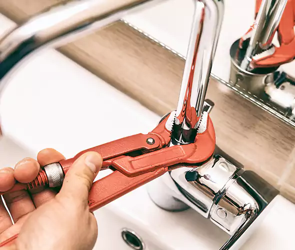 Expert Leak Repair Plumber in Lynnwood, WA