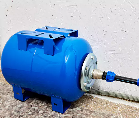 Expert Plumber for Well Pressure Tank Replacement in Lynnwood, WA: Schedule Affordable Tank Replacement Services with Us