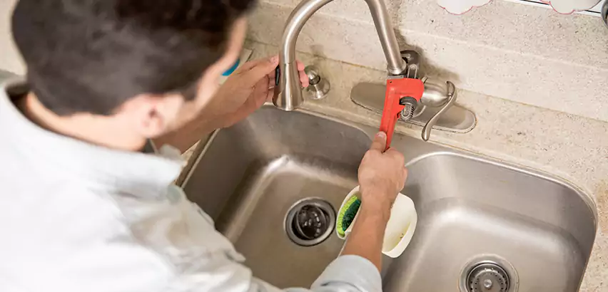 Faucet Repair in Lynnwood