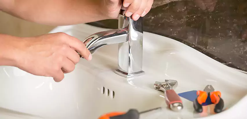 Bathtub Faucet Replacement in Lynnwood