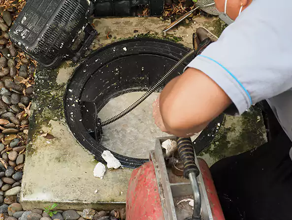 Why Choose Lynnwood Plumbing LLC for Sewer Line Cleaning in Lynnwood, WA?