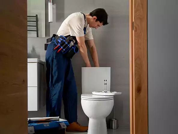 Why Choose Lynnwood Plumbing LLC for Toilet Replacement in Lynnwood, WA?